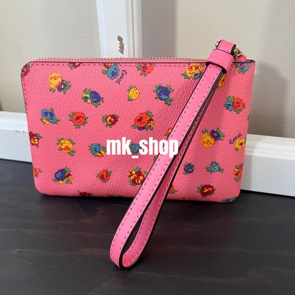 COACH Mini Vintage Rose Print Corner Zip Wristlet - Picture 8 of 15